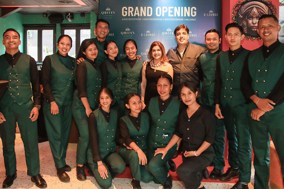 Owners and wait staff team at Queen’s Tandoor Indian Restaurant Seminyak Bali