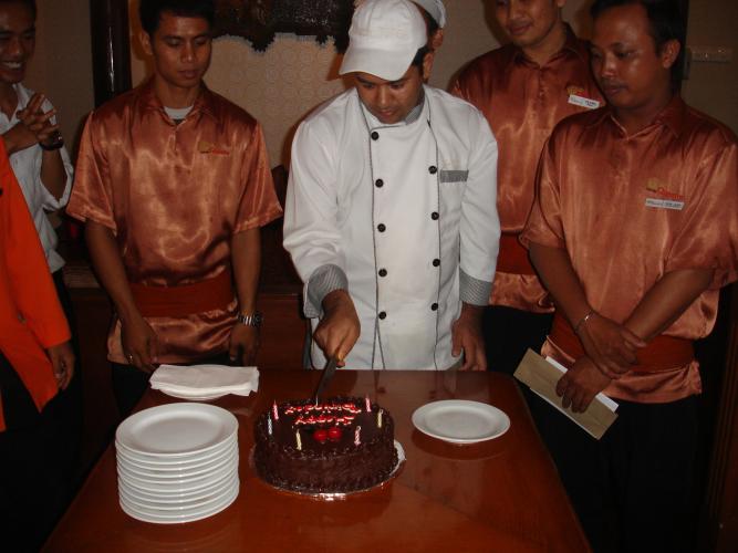 Birth Day Staff, bali indian restaurant, indian food restaurant in bali